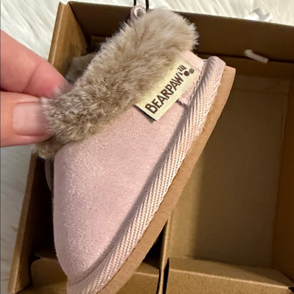 BearPaw Faux Fur Baby Booties - color Lipink brand new see all photos - Picture 4 of 9